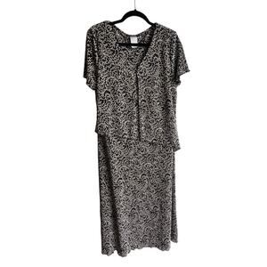 Connected Apparel MAXI DRESS Women's Size 16 Layered Button Top Short Sleeves